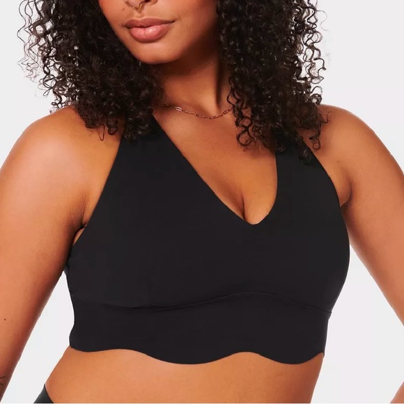NWT Sweaty Betty Power Contour Plunge Sports Bra Black Women’s Small Activewear - Picture 2 of 5